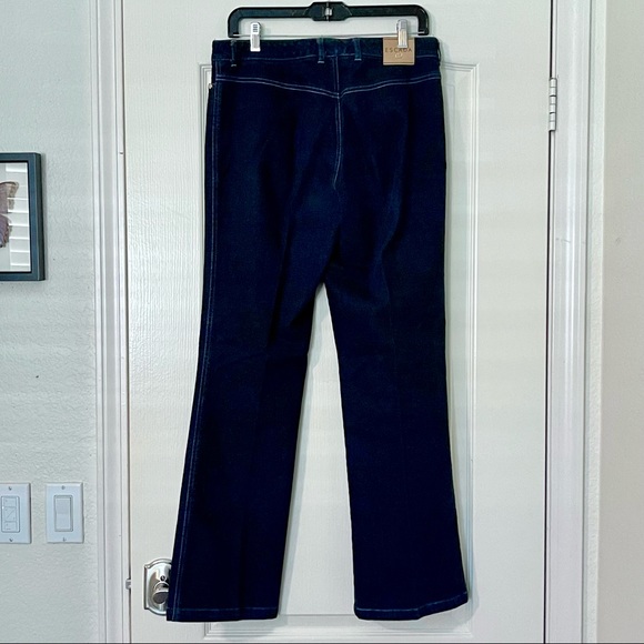 Vintage ESCADA Dark Wash Blue Jeans. High-Rise Mom Jeans. Size 40/US 10/Medium - Picture 6 of 14